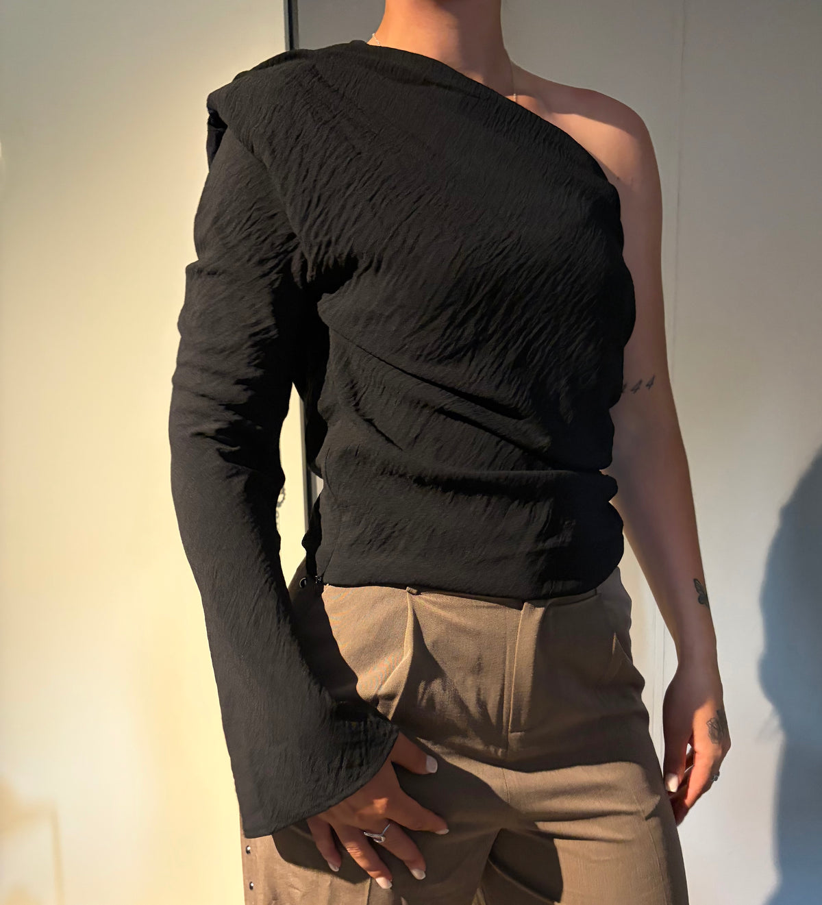 Amalia One Shoulder Top Black