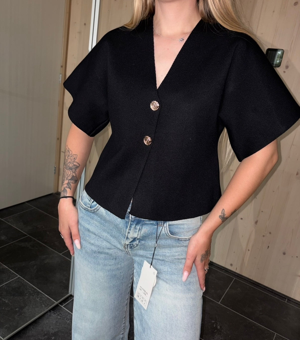 Luna Black Vest